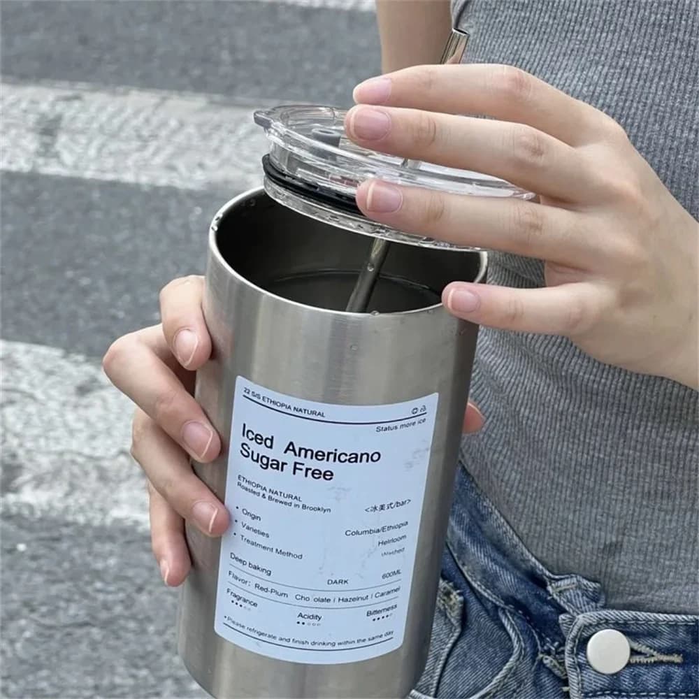 600ml šiaudelio termo puodelis