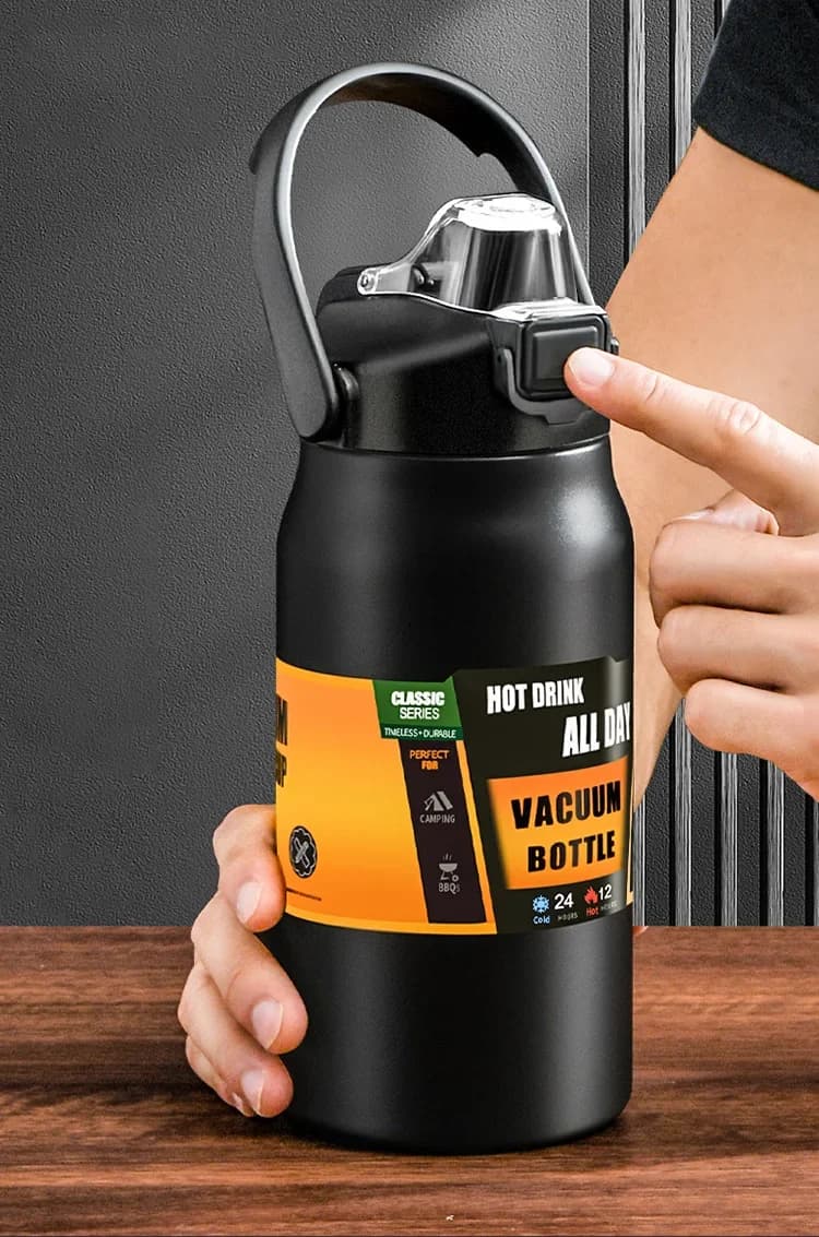 Lauko termosas su šiaudeliu 0.8-1.5L