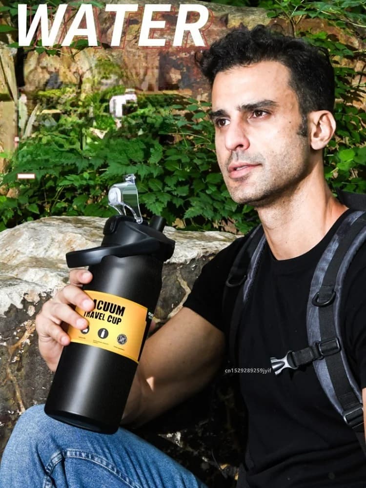 Didelis sportinis termosas su šiaudeliu 0.8-1.5L