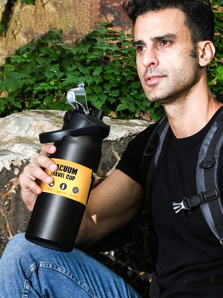 Lauko termosas su šiaudeliu 0.8-1.5L